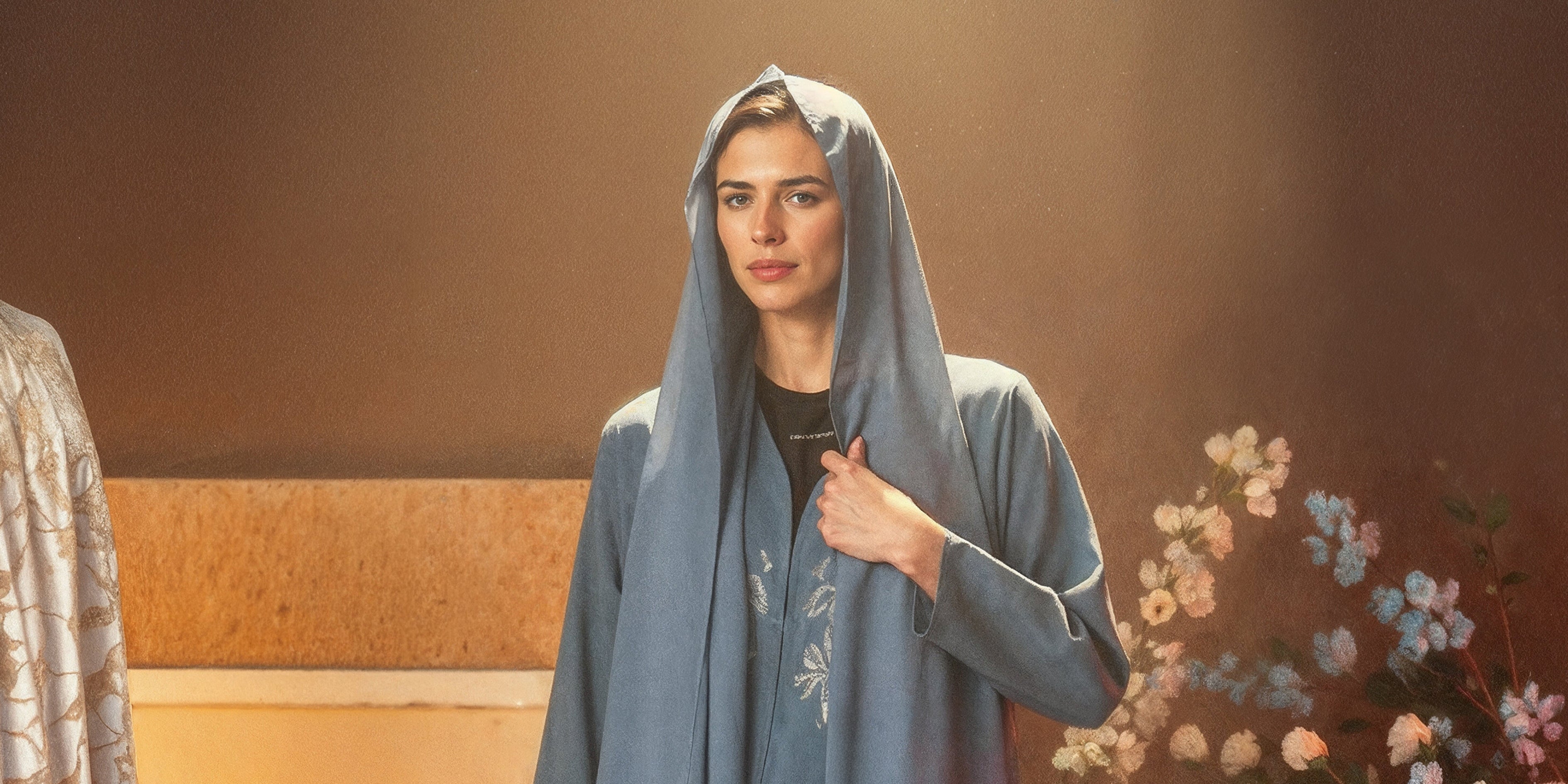 slider image slider_item_tNY9wL