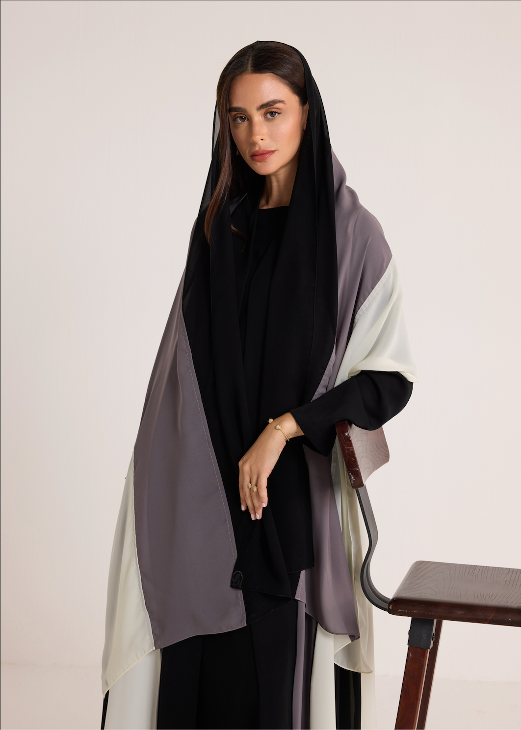 The Verena Abaya