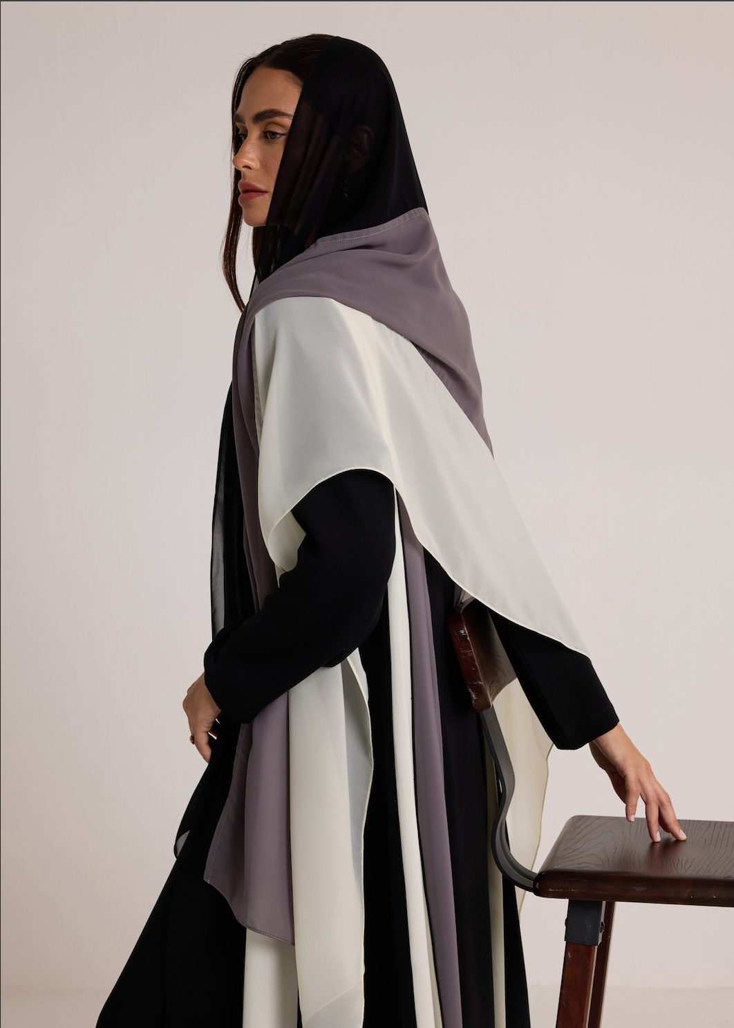 The Verena Abaya