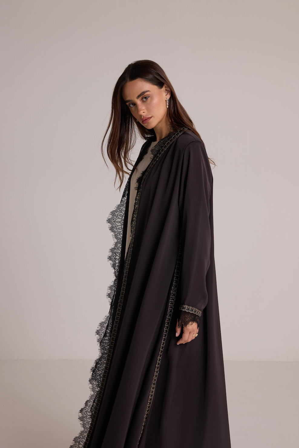 The Victoire Abaya