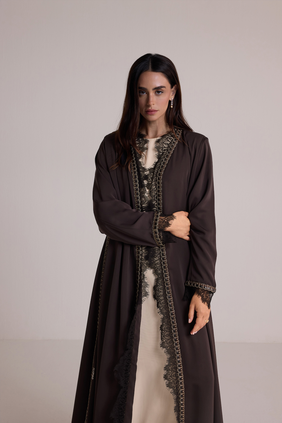 The Victoire Abaya