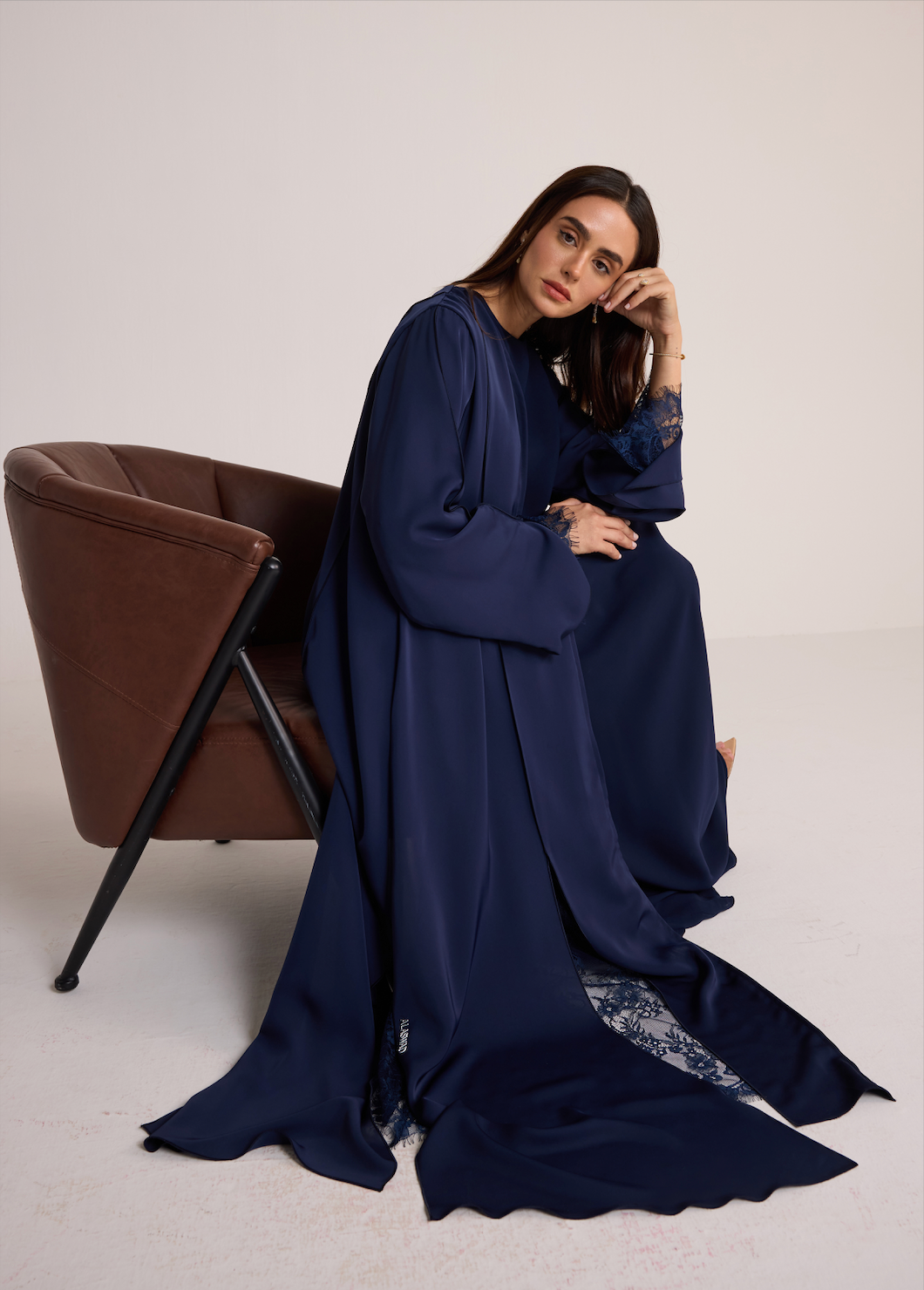 The Vivienne Lace Abaya