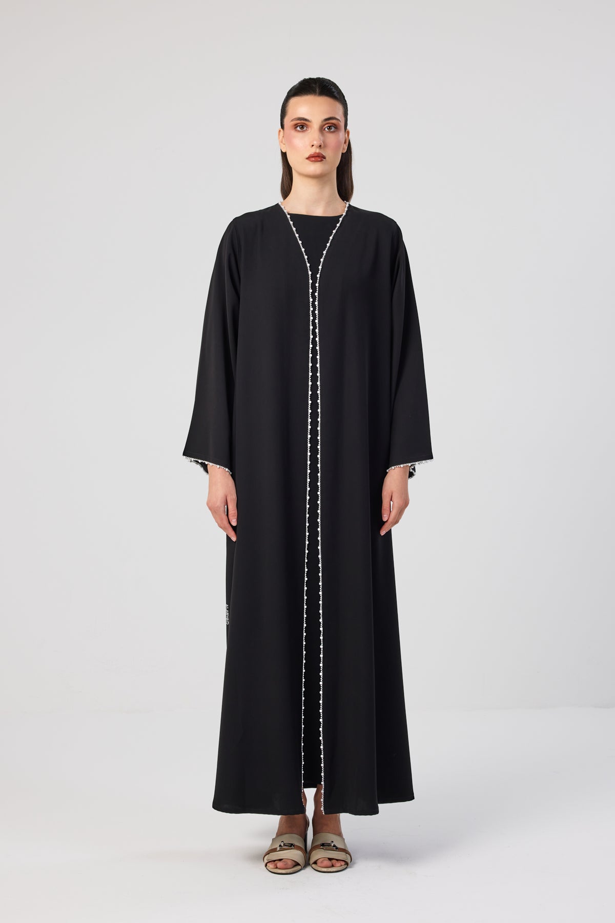 The Perla Abaya